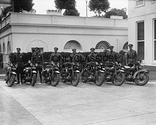 Само класическа полицейска линия мотоциклети 1930 г. от Белия дом, Вашингтон, окръг Колумбия, Снимка на Harley